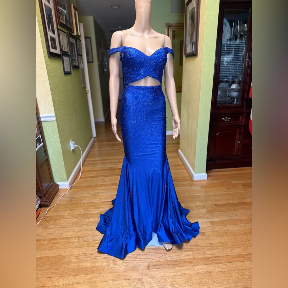 Sherri Hill Two Peice Off-Shoulder Prom Dress
